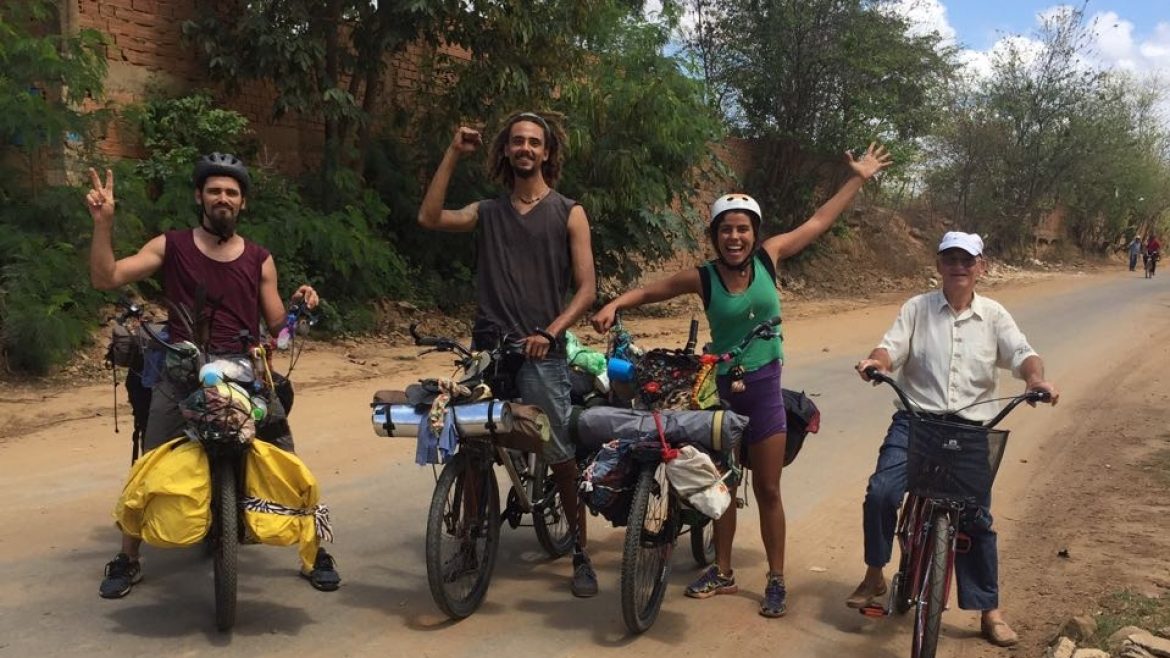 Caminho de Itapina a Baixo Guandú