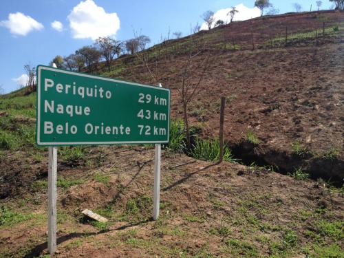 Estrada de Governador Valadares ao acampamento Cachoeira da Fumaça - Grande Ciclo