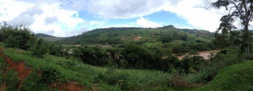 Estrada de Rio Doce a Barra Longa - Grande Ciclo