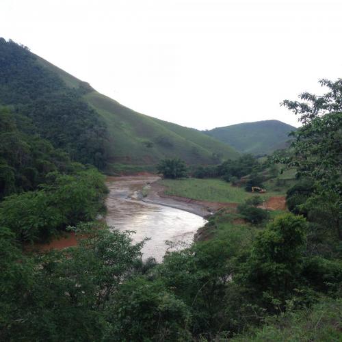 Estrada de Rio Doce a Barra Longa - Grande Ciclo